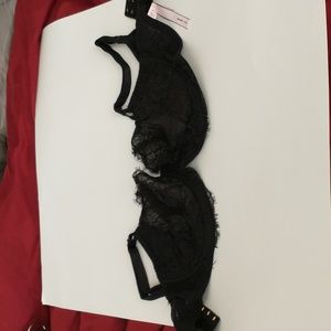 Victoria's secret sexy bra